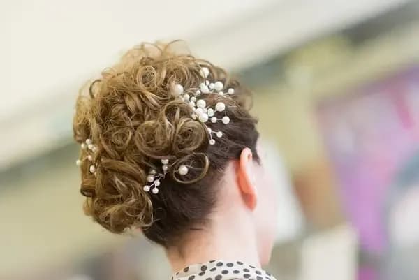 Coupe et coiffure femme au salon Fred Coiffure Montbéliard